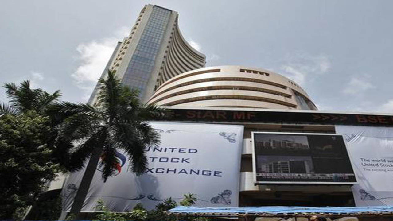 Stock Market Recovers: Sensex Surges 1,113 Points, Nifty Gains 327 Points