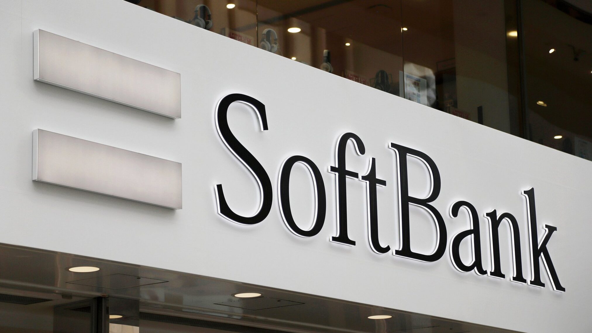 Softbank to invest $100 billion in the US