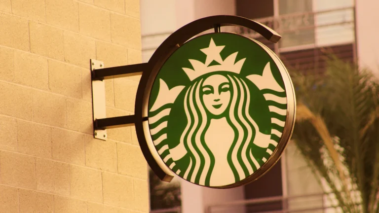 Starbucks, Starbucks fine, delivery driver burns, Starbucks negligence, hot coffee lawsuit, Starbucks legal case, workplace safety, food industry news