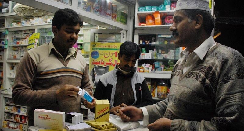 Pakistan pharma sector, India trade ban, Pahalgam attack impact, pharmaceutical imports, anti-cancer drugs, vaccine shortage, PPMA, drug raw materials, DRAP, cross-border trade, healthcare crisis Pakistan