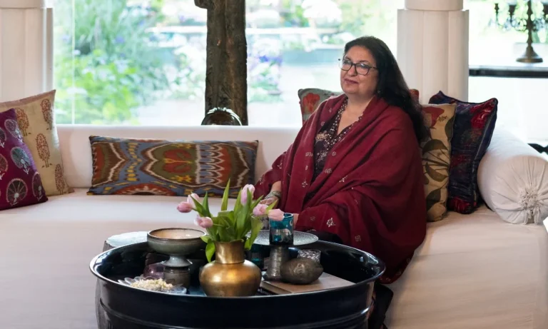 Good Earth, India, Luxury, Business, Startups