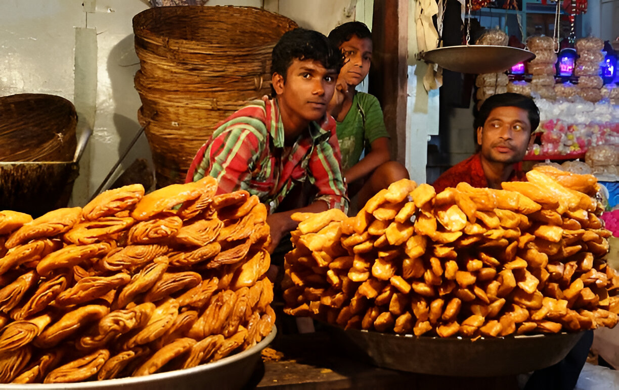 puri khaja sweet