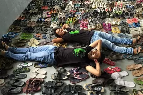 Shriyans Bhandari: Turning Old Shoes into New Paths for the Underprivileged nov25 16 sole1