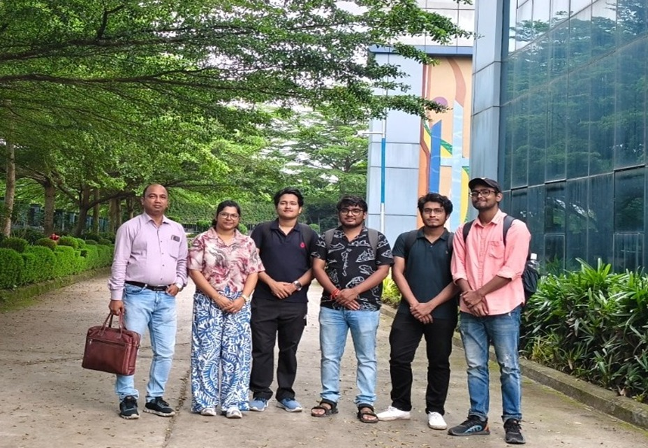 Badi Behen, Ranadeep Saha, Financial Literacy India, Fintech Startup India, Savings and Investment, Middle-Class Finance Solutions, Financial Empowerment India, Personal Finance Apps India