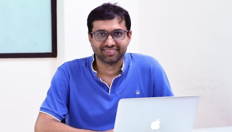 Floweraura, gifting industry, startup success story, Shrey Sehgal, Indian startups, ecommerce growth, flower delivery, personalized gifts, hampers, online gifting platform