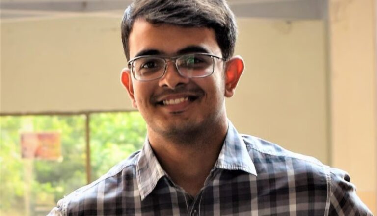 Lenskart, Peyush Bansal, $7bn valuation, Jayant Mundhra, franchisee disputes, overseas acquisition, investor communication, unit economics