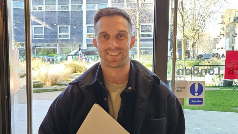 Rightcharge, EV charging, fleet management, Soulmates Ventures, electric mobility, startup funding, Octopus Electroverse, Charlie Cook, clean tech, sustainable transport