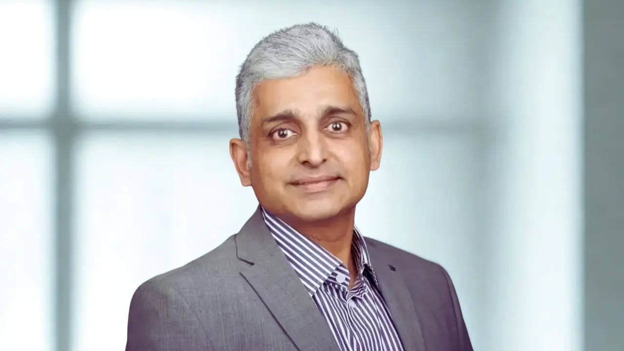 Sriram Santhanam, AWS India, AI, SaaS, Startup Ecosystem, Cloud Innovation, Amazon Web Services, Indian Startups, Tech Leadership, SaaS Growth