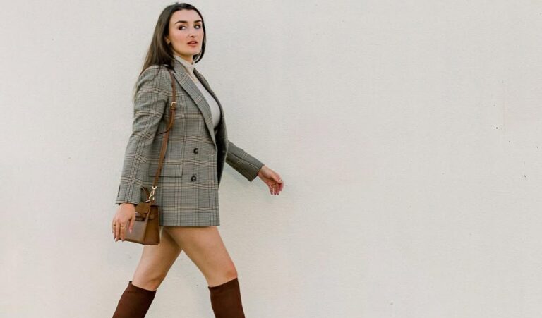Pashion Footwear, Haley Pavone, women’s shoes, startup story, convertible heels, footwear innovation, Shopify success story, women entrepreneurs, fashion startups, sustainable fashion, D2C brands, business inspiration, startup growth, TikTok marketing, Shark Tank startups
