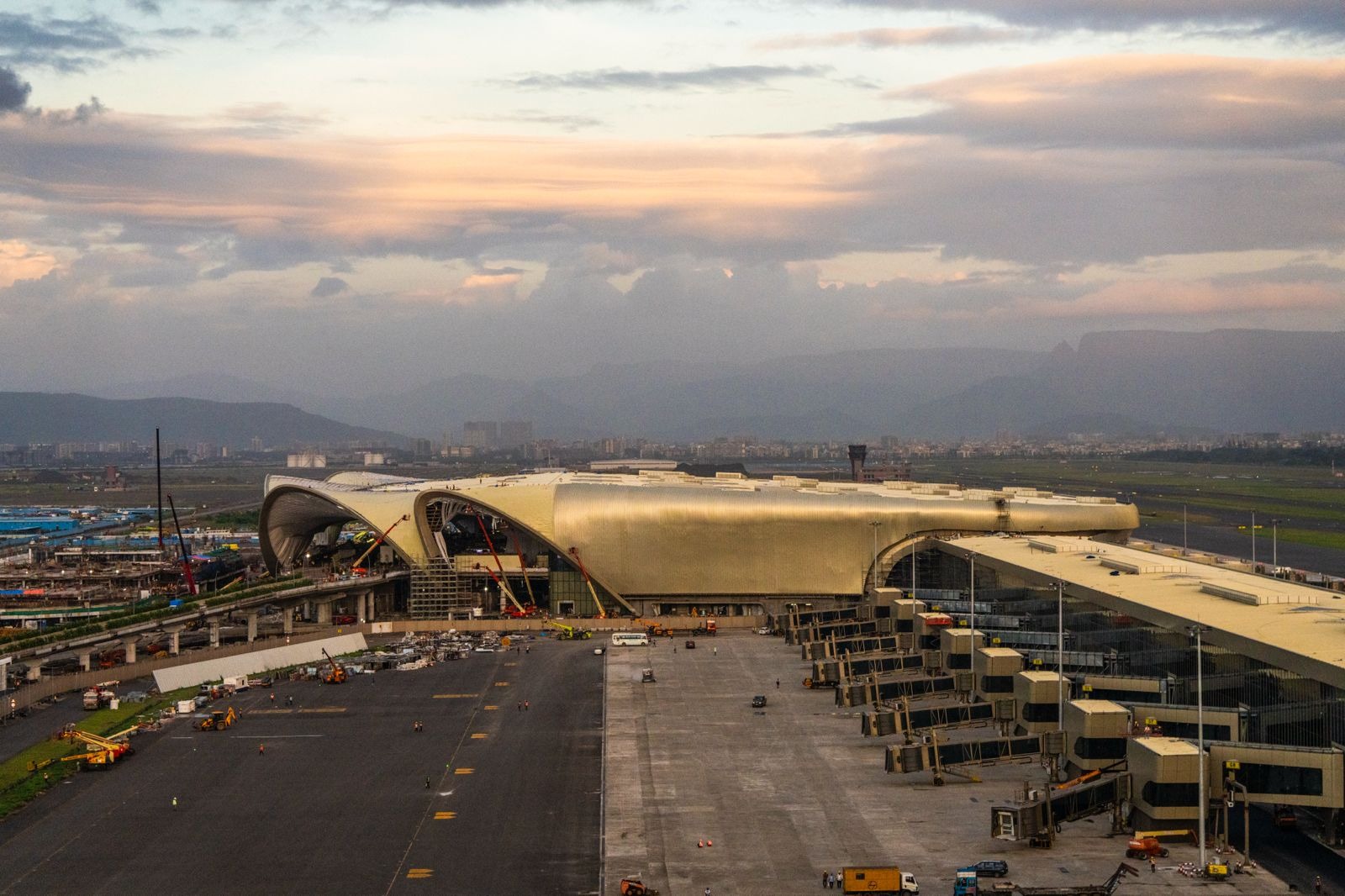 navu mumbai international airport