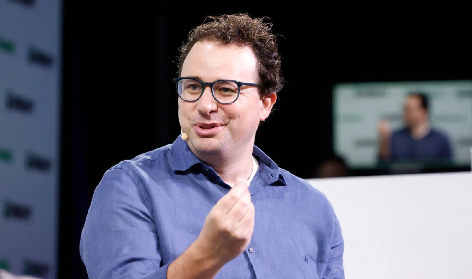 Anthropic, Claude AI, Enterprise AI, AI plug-ins, LSEG, FactSet, Salesforce Slack, DocuSign, Thomson Reuters, RBC Wealth Management, Google Calendar integration, Gmail integration, AI agents, Pentagon AI contracts, Defense Production Act