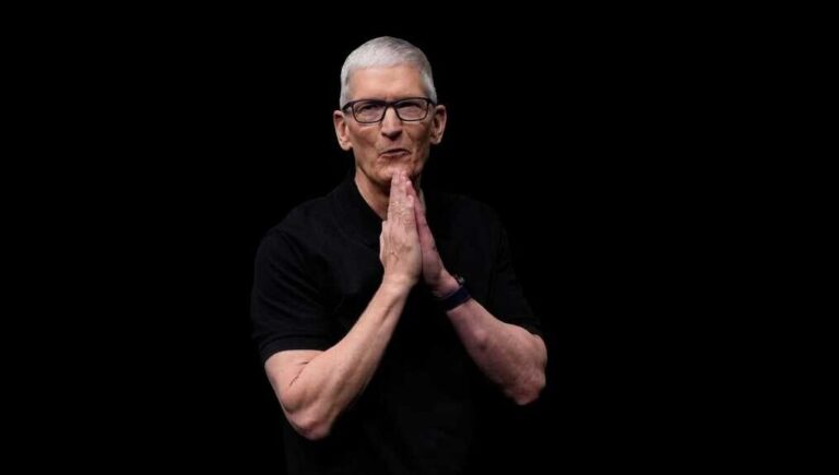 Apple, Tim Cook, John Ternus, Apple CEO, Apple Leadership Change, Tech News, Corporate News, Apple Board, Executive Transition, Silicon Valley