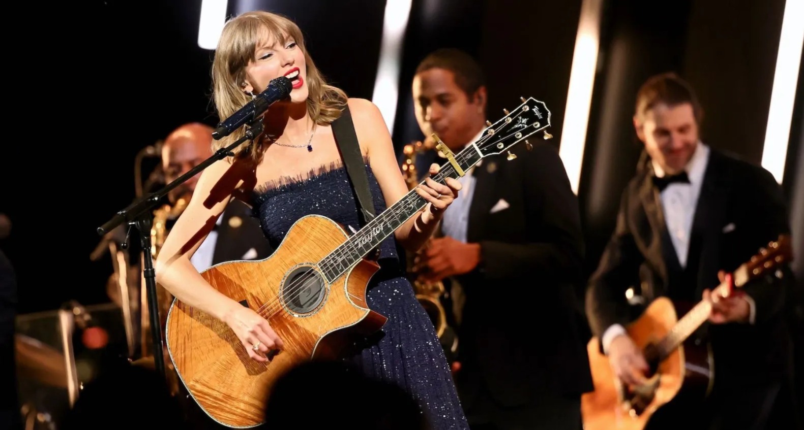 Taylor Swift, The Fate of Ophelia, Taylor Swift Live Performance, Academy Museum Gala 2026, Taylor Swift News, Taylor Swift 2026, The Life of a Showgirl, Taylor Swift Setlist, Toy Story 5, I Knew It I Knew You, Academy Museum Gala, Taylor Swift First Live Performance, Taylor Swift Dior Gown, Conan O'Brien, Sabrina Carpenter, Hollywood News, Entertainment News, Music News, Celebrity News, Oscars 2027